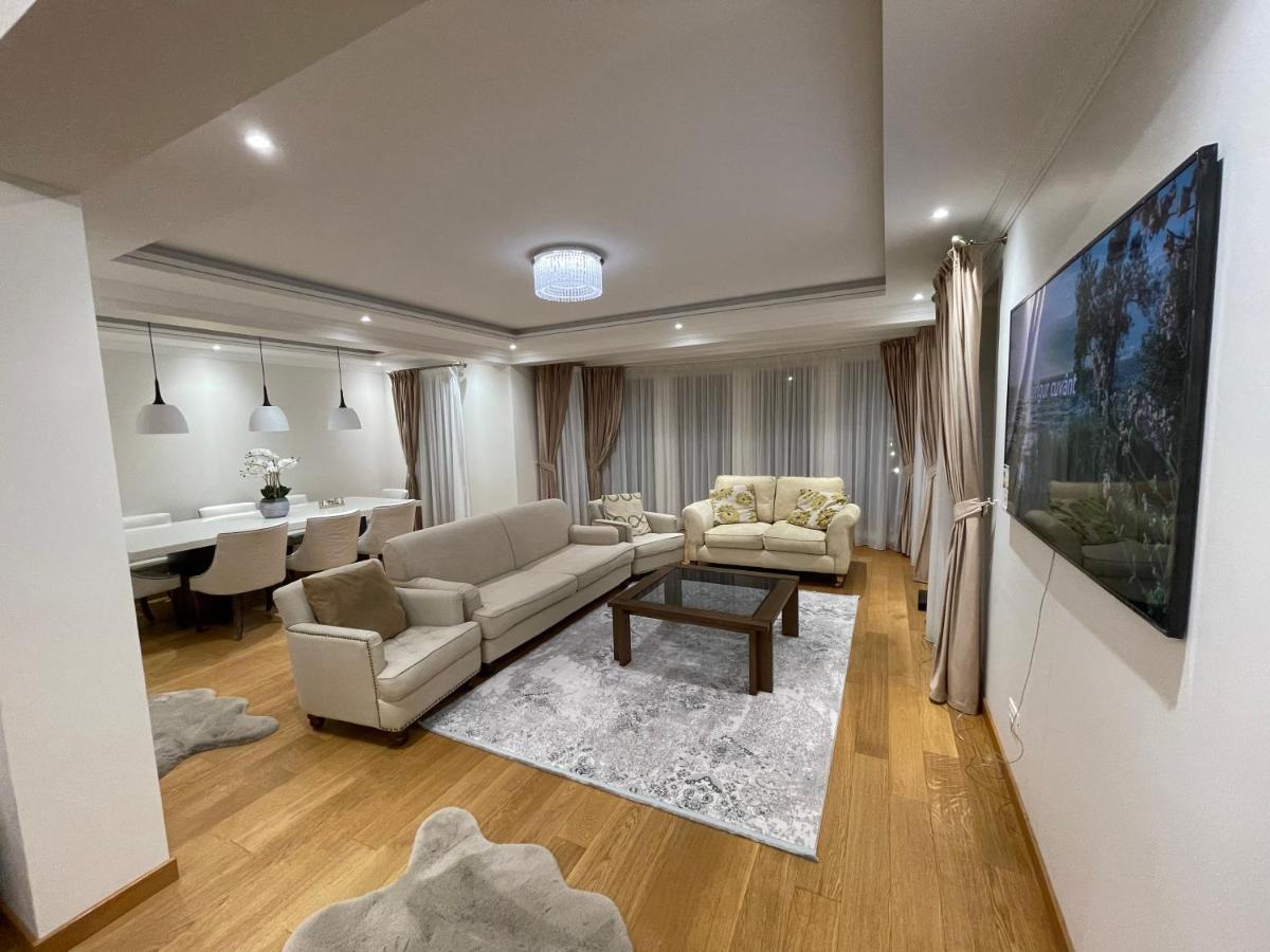 فيلا Sunny House سوتْشافا المظهر الخارجي الصورة
