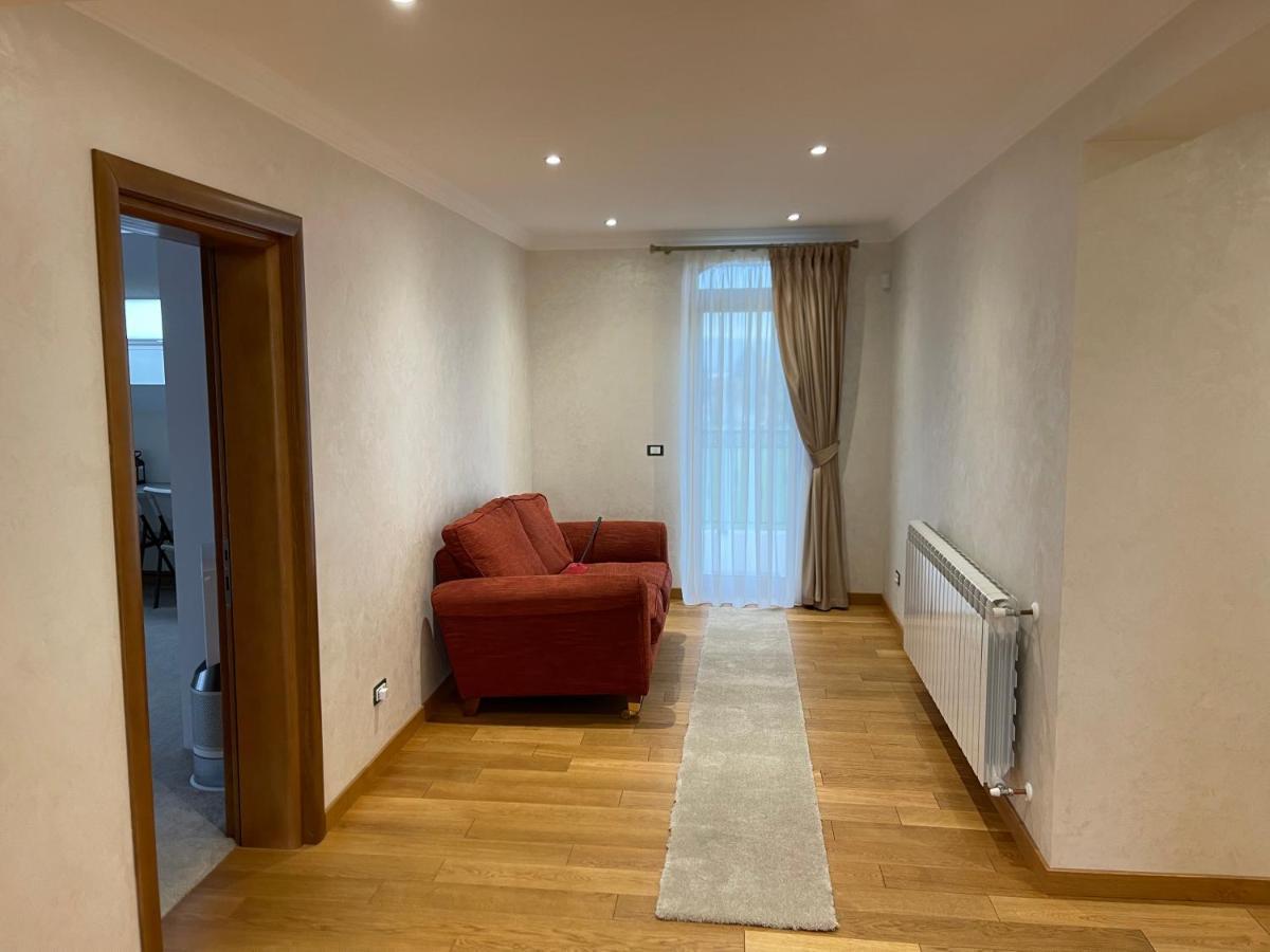 فيلا Sunny House سوتْشافا المظهر الخارجي الصورة