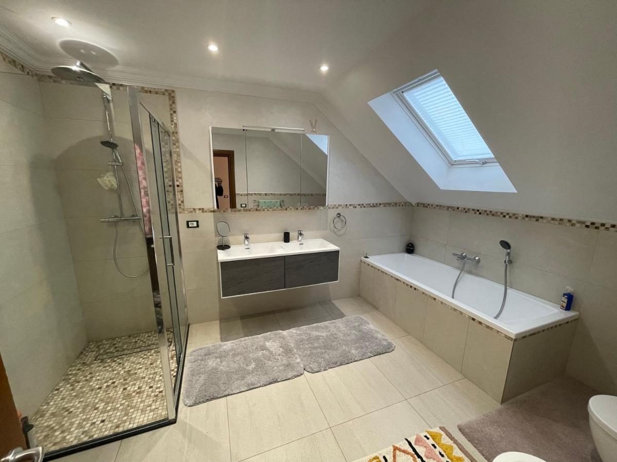فيلا Sunny House سوتْشافا المظهر الخارجي الصورة